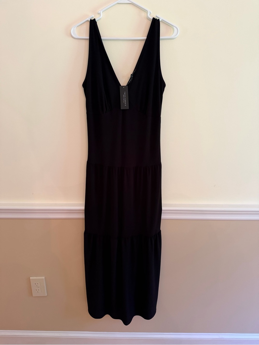 Classic Black V-Neck Tiered Midi Dress